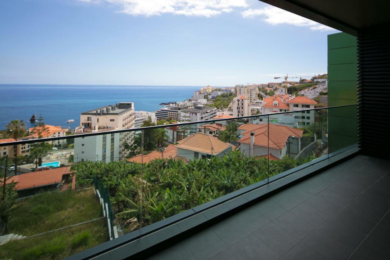 Spacious Luxury With A Great View, Funchal, Free Wifi And Parking Appartement *