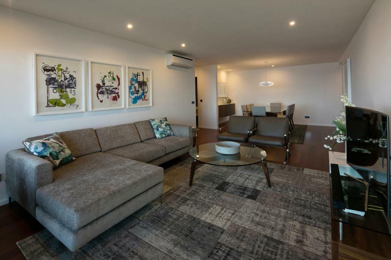 Spacious Luxury With A Great View, Funchal, Free Wifi And Parking Appartement *